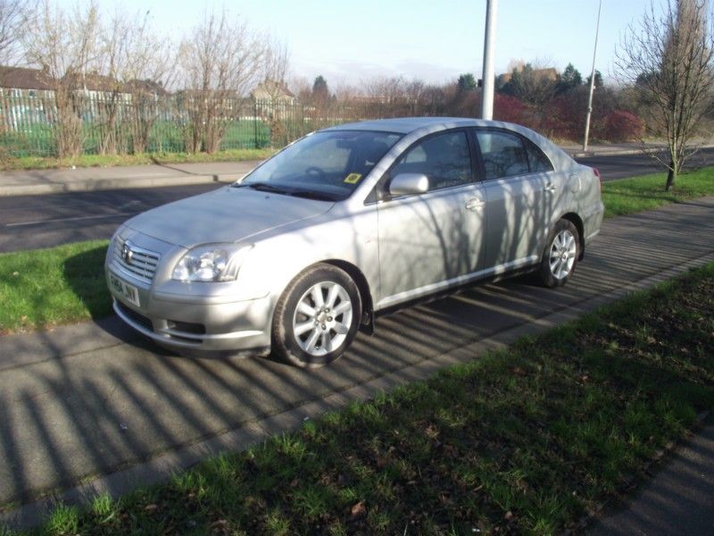 2004 Toyota Avensis 1.8 VVT-i T3-S 5dr image 1