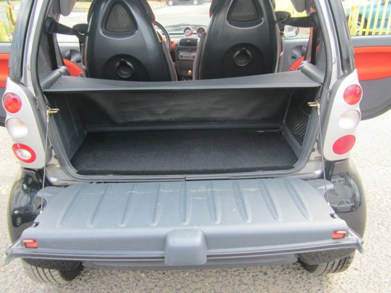 2001 SMART City 2dr image 8