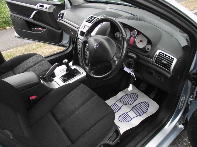 2006 Peugeot 407 1.6 HDi 4dr image 5