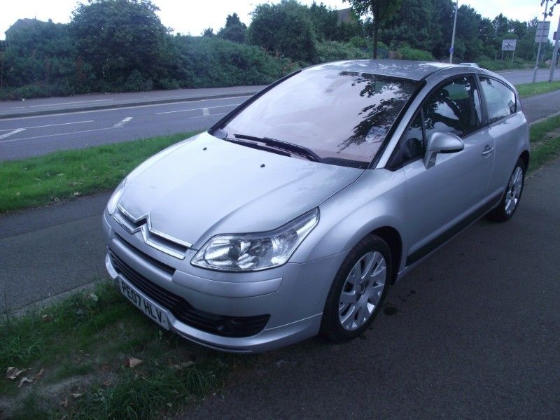 2007 Citroen C4 1.6i 16V VTR Plus 3dr image 1