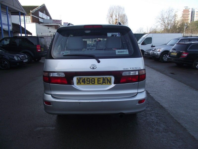 2000 Toyota Previa 2.4 GLS 5dr image 4