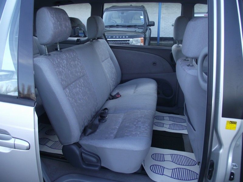 2000 Toyota Previa 2.4 GLS 5dr image 7