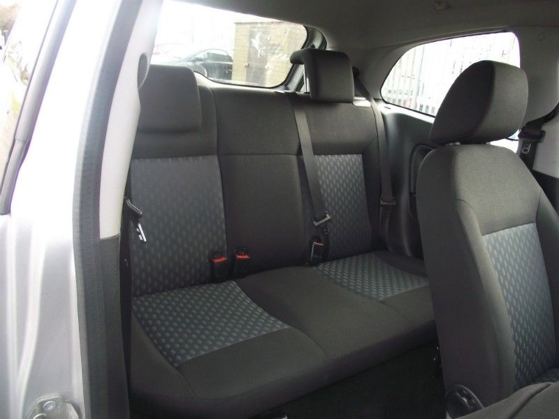 2006 Ford Fiesta 1.4 Zetec 3dr image 7