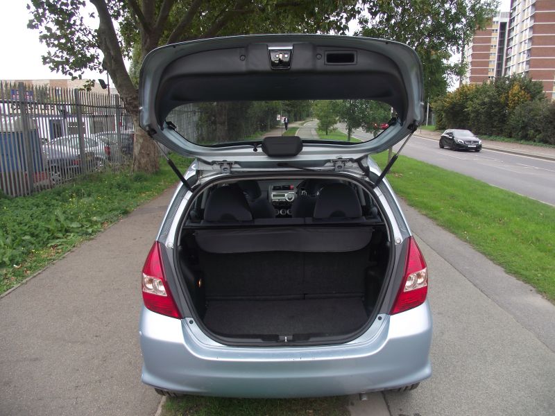 2005 Honda Jazz 1.4 i DSI SE 5dr image 9