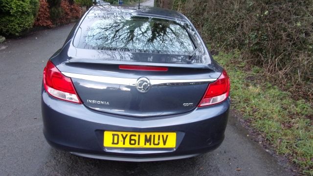 2011 VAUXHALL INSIGNIA 2.0 CDTi SRi 5dr image 4