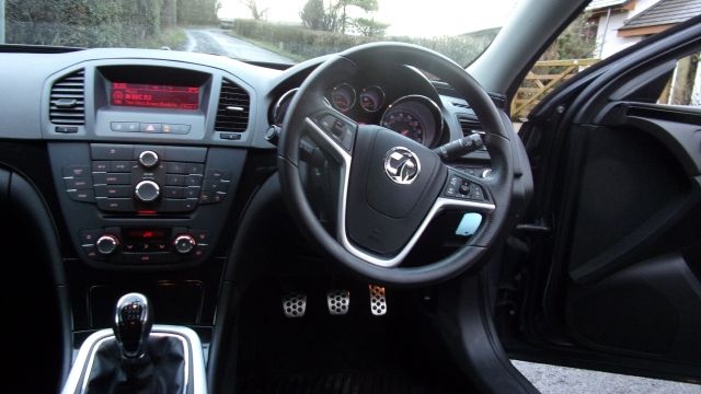 2011 VAUXHALL INSIGNIA 2.0 CDTi SRi 5dr image 5