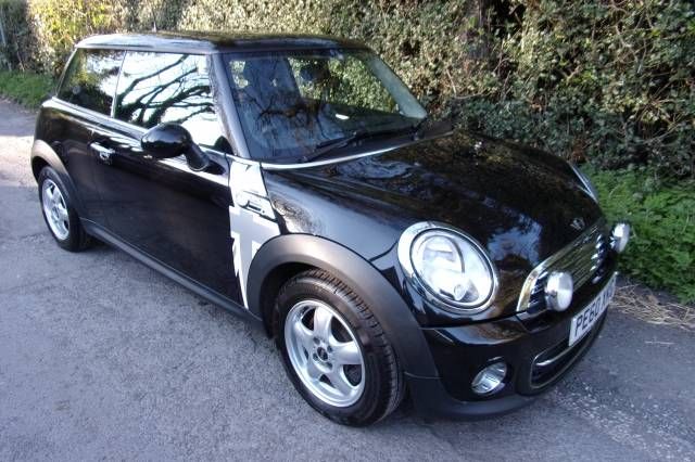2010 MINI HATCHBACK 1.6 Cooper D 3dr image 1