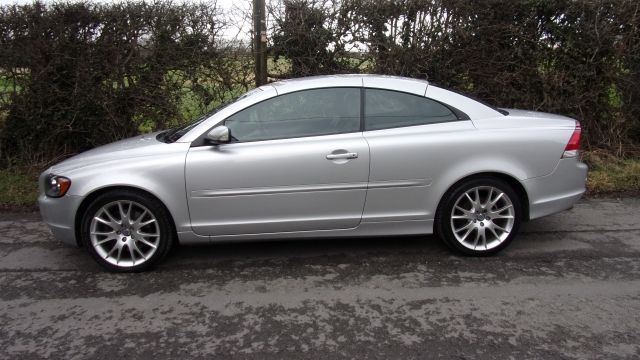 2006 VOLVO C70 COUPE D5 SE 2dr image 3