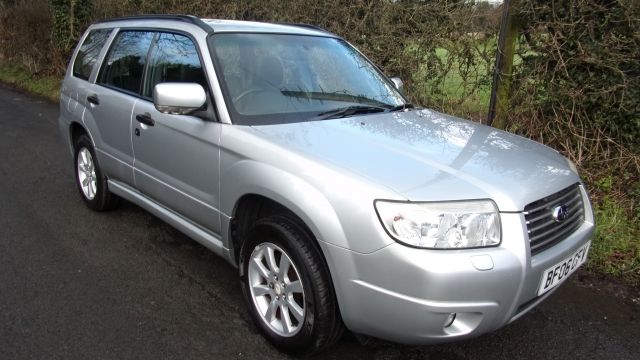 2006 SUBARU FORESTER 2.0 XE 5dr image 1