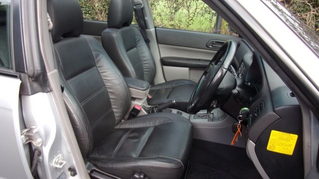 2006 SUBARU FORESTER 2.0 XE 5dr image 4