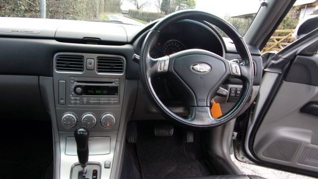 2006 SUBARU FORESTER 2.0 XE 5dr image 5