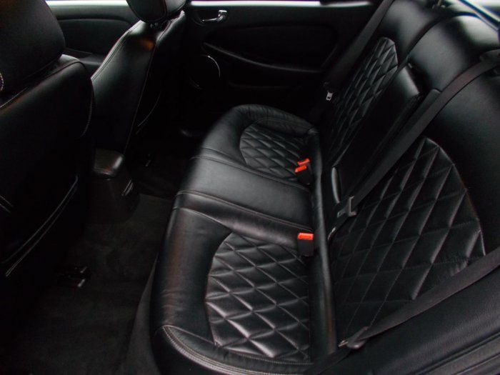 2007 Jaguar X-Type 2.2d S 5dr image 7