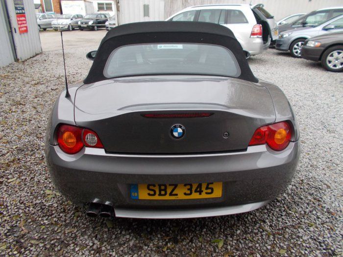 2003 BMW Z4 2.5i 2dr image 4