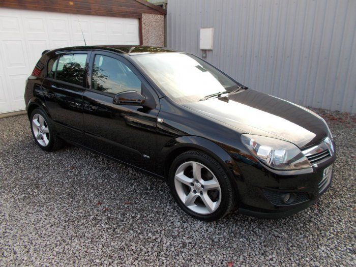 2007 Vauxhall Astra 1.6T 16V SRi 5dr image 1