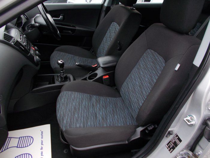 2007 Kia Ceed 1.6 CRDi GS 5dr image 5