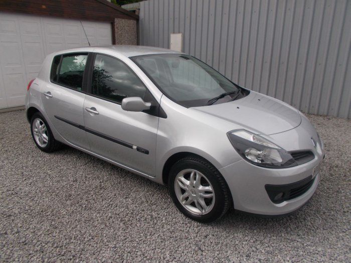 2006 Renault Clio 1.5 dCi 5dr image 1
