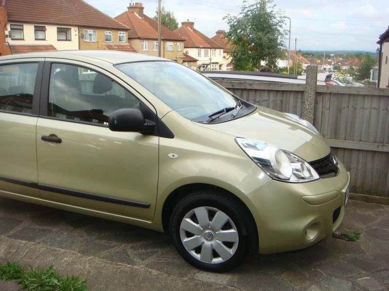 2009 Nissan Note Visia image 2