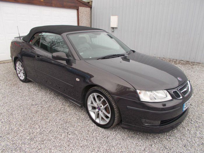 2004 Saab 9-3 2.0T Aero 2dr image 1