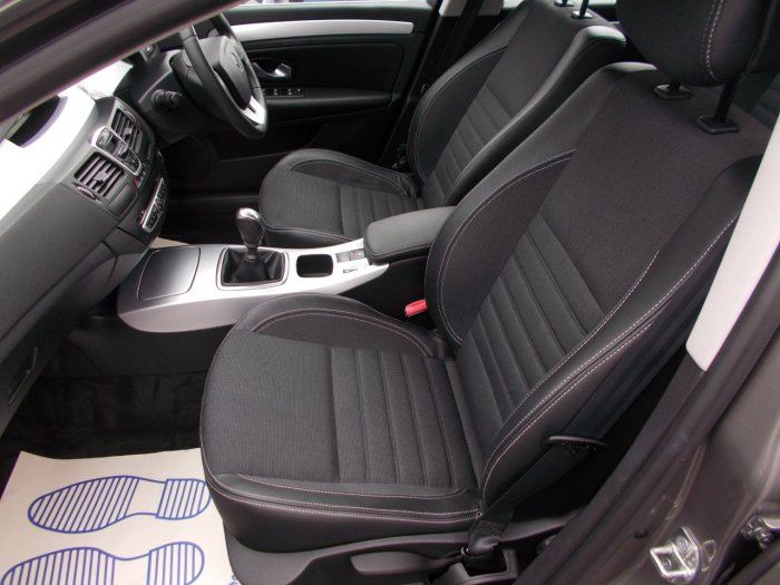 2008 Renault Laguna 2.0 dCi 5dr image 5