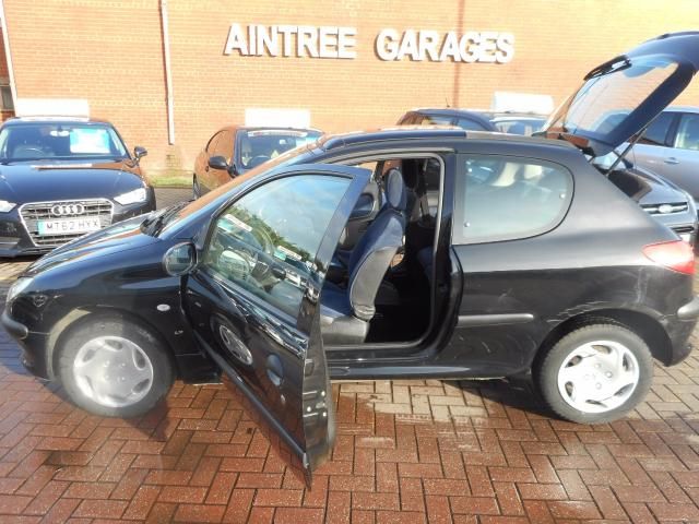 2001 PEUGEOT 206 1.4 LX 3d image 4