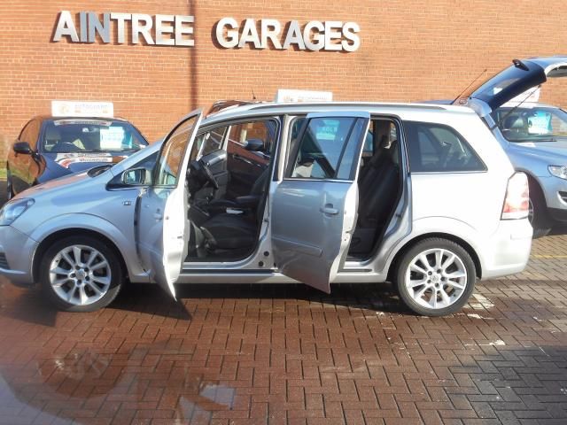 2006 VAUXHALL ZAFIRA 1.9 CDTI 5d image 5
