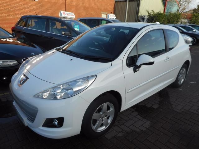 2010 PEUGEOT 207 1.4 SPORT 3d image 2