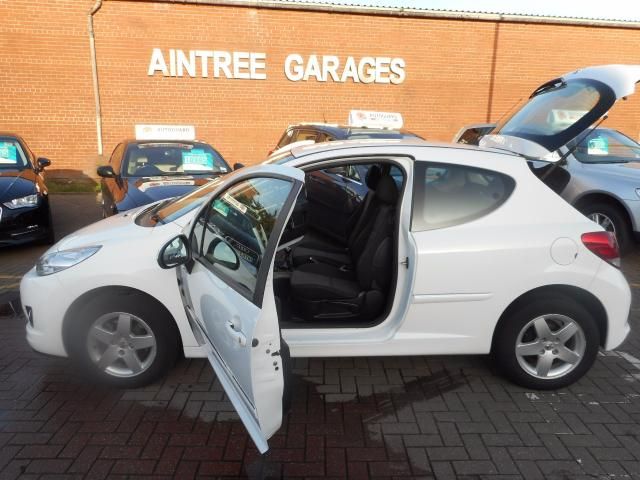 2010 PEUGEOT 207 1.4 SPORT 3d image 5