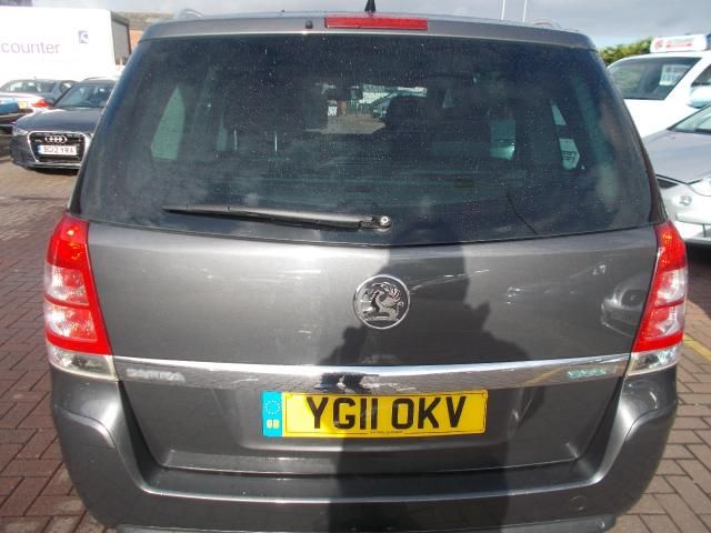 2011 VAUXHALL ZAFIRA 1.7 CDTI 5d image 4