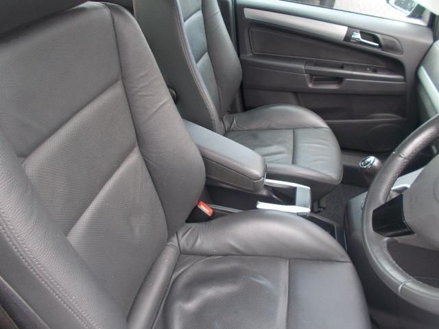 2011 VAUXHALL ZAFIRA 1.7 CDTI 5d image 7