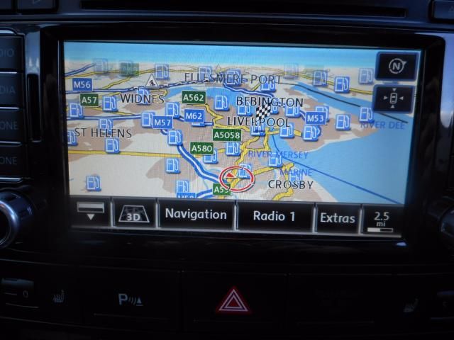 2008 VOLKSWAGEN TOUAREG 3.0 V6 SE TDI 5d image 8