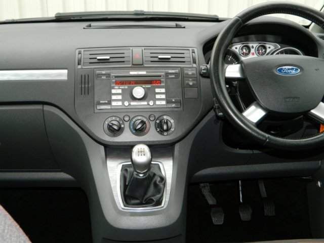 2008 Ford C-MAX ZETEC image 4
