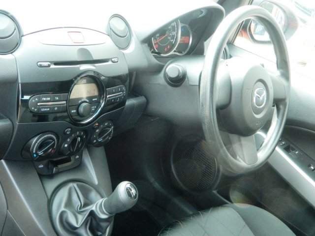 2012 Mazda MAZDA2 TS image 4