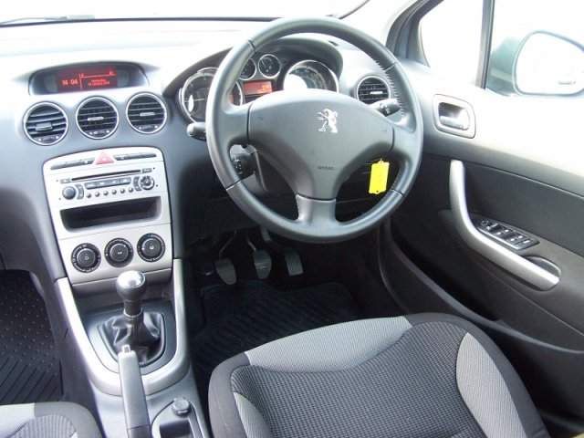 2011 Peugeot 308 HDI ACTIVE image 7