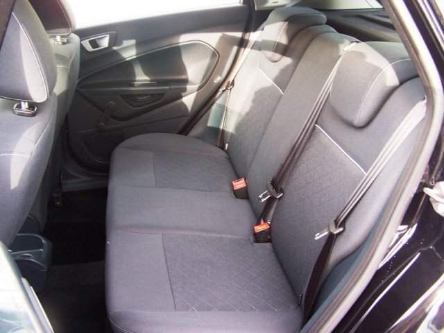 2012 Ford Fiesta EDGE TDCI image 6