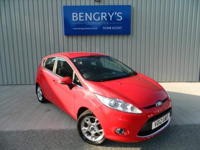2012 Ford Fiesta ZETEC TDCI image 1