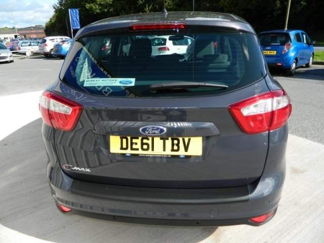 2011 Ford C-MAX ZETEC image 4