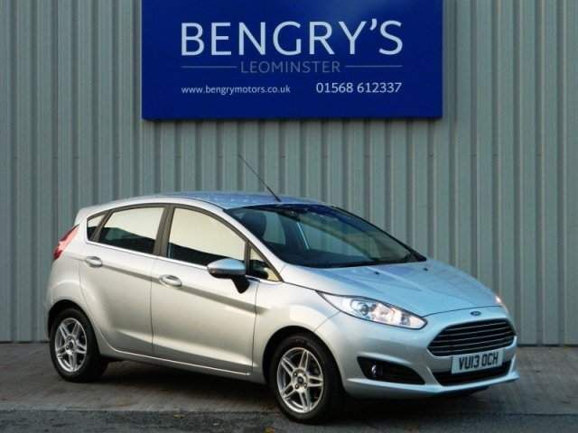 2013 Ford Fiesta ZETEC TDCI image 1