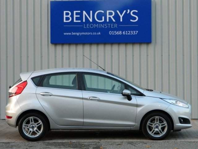 2013 Ford Fiesta ZETEC TDCI image 2