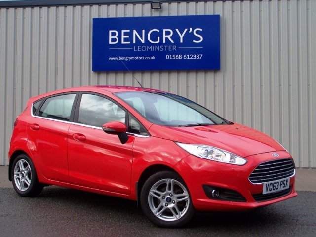 2013 Ford Fiesta ZETEC TDCI image 1