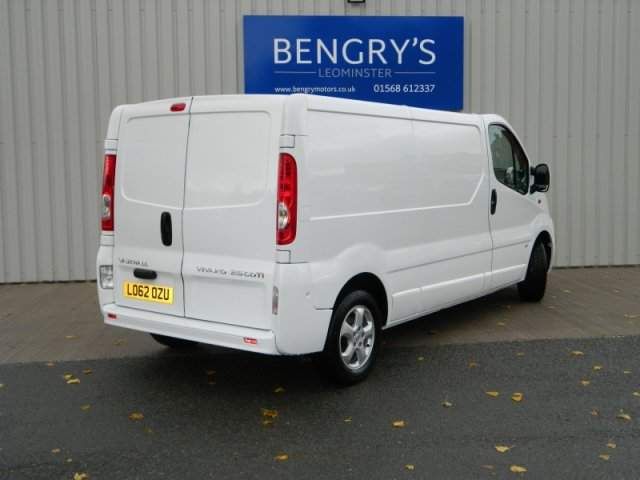 2013 Vauxhall Vivaro CDTI SPORTIVE LWB image 2