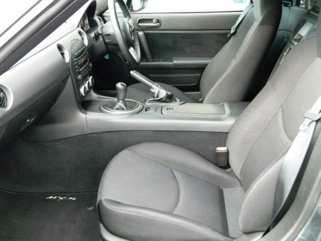 2010 Mazda MX-5 1.8i image 6
