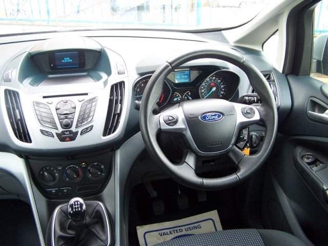 2012 Ford C-MAX ZETEC image 7