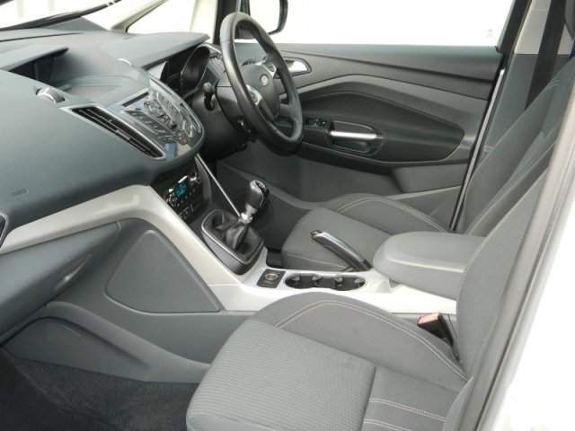 2011 Ford C-MAX TITANIUM TDCI image 5