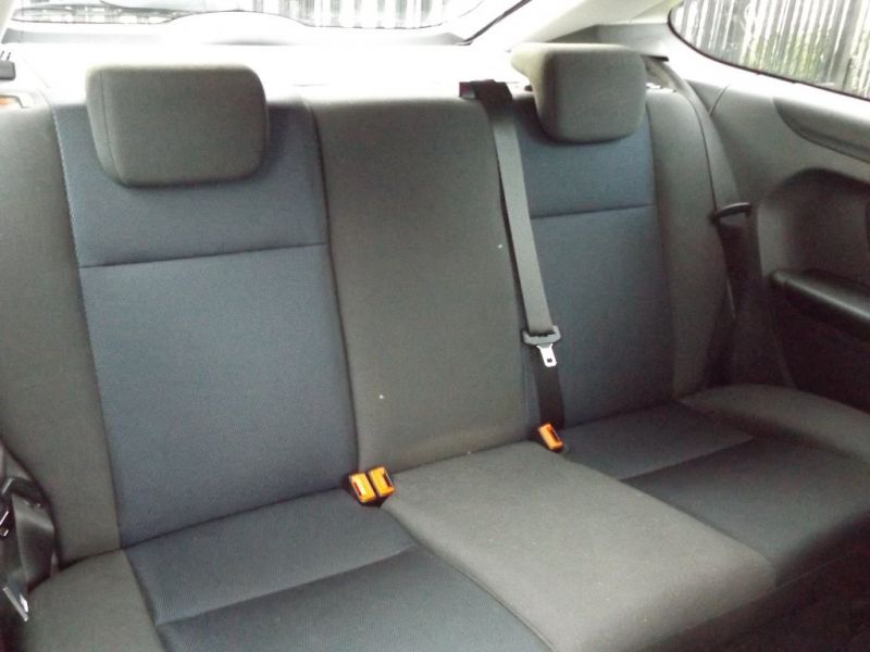 2007 Ford Focus 1.6 Zetec 3dr image 6