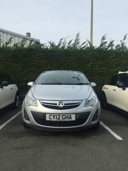 2012 Vauxhall Corsa 1.2 i 16v 3dr image 1