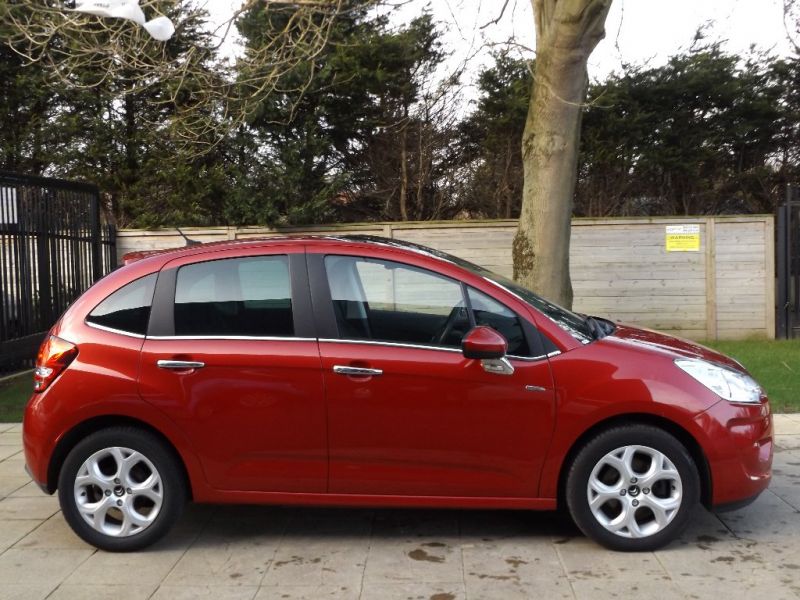 2010 Citroen C3 1.6 VTi 16v 5dr image 2