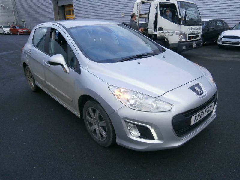 2012 Peugeot 308 1.6 HDi Active 5dr image 1