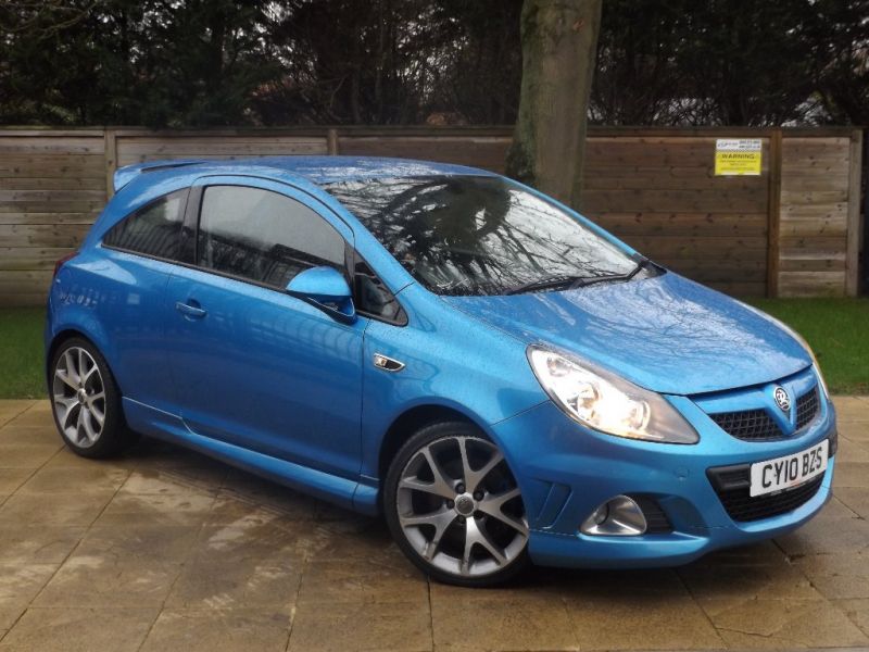 2010 Vauxhall Corsa 1.6 i Turbo 16v 3dr image 1