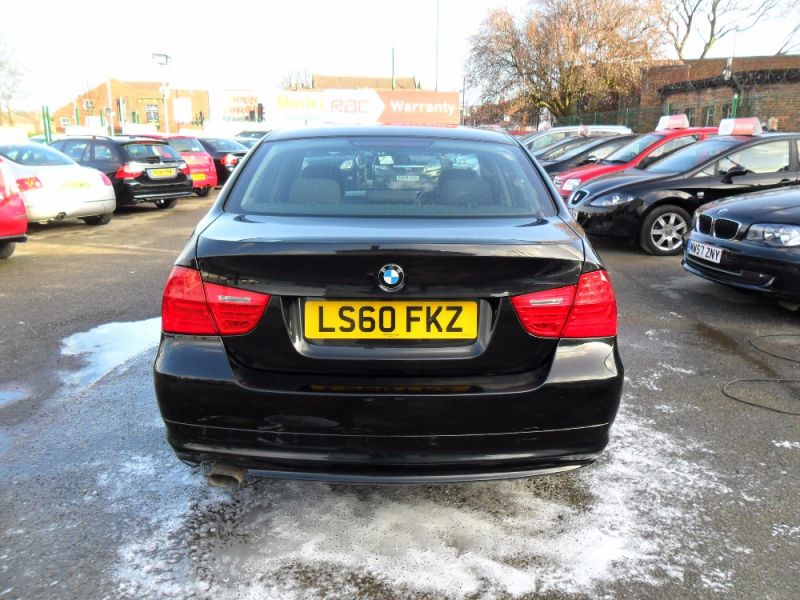 2010 BMW 3 SERIES 316D ES image 4