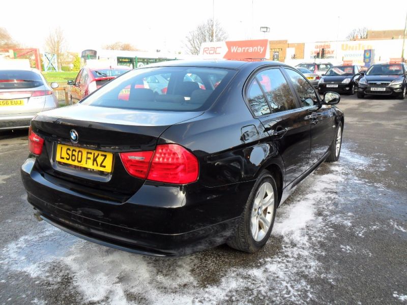2010 BMW 3 SERIES 316D ES image 5
